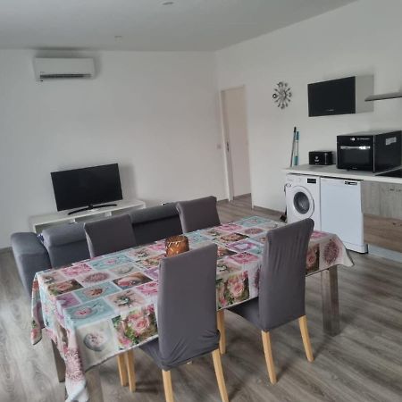 Appartement Sejour , Cure Cransac Au 1Er Etage 2 Nuits Minimum 外观 照片
