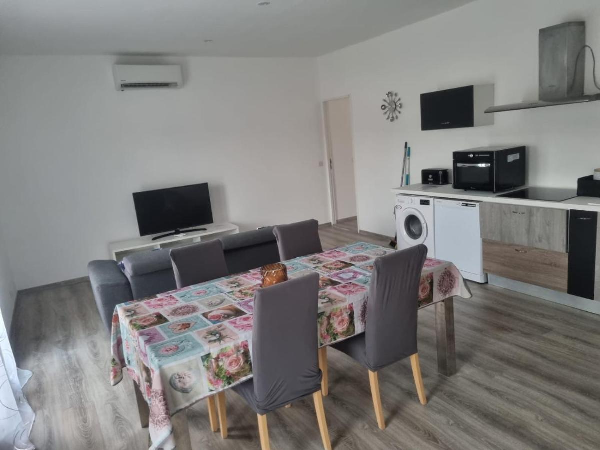 Appartement Sejour , Cure Cransac Au 1Er Etage 2 Nuits Minimum 外观 照片